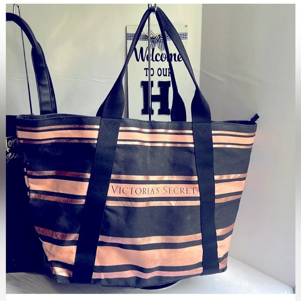 Victoria’s Secret NWT Carry On Beach Tote Shoulder Bag Rose Gold/Black Striped - Picture 4 of 10
